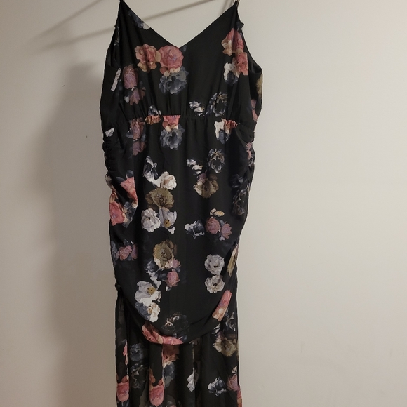 Maurices Floral Midi V-Neck Dress - Picture 4 of 4